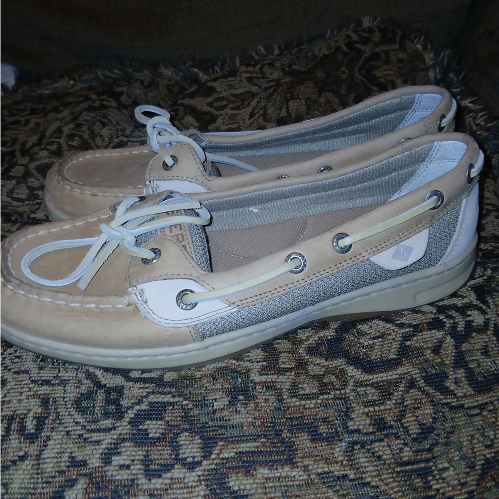 Sperry Tan and White Flats with Classic Nautical Design